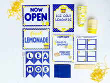 Load image into Gallery viewer, Play Lemonade Stand for Pretend Play
